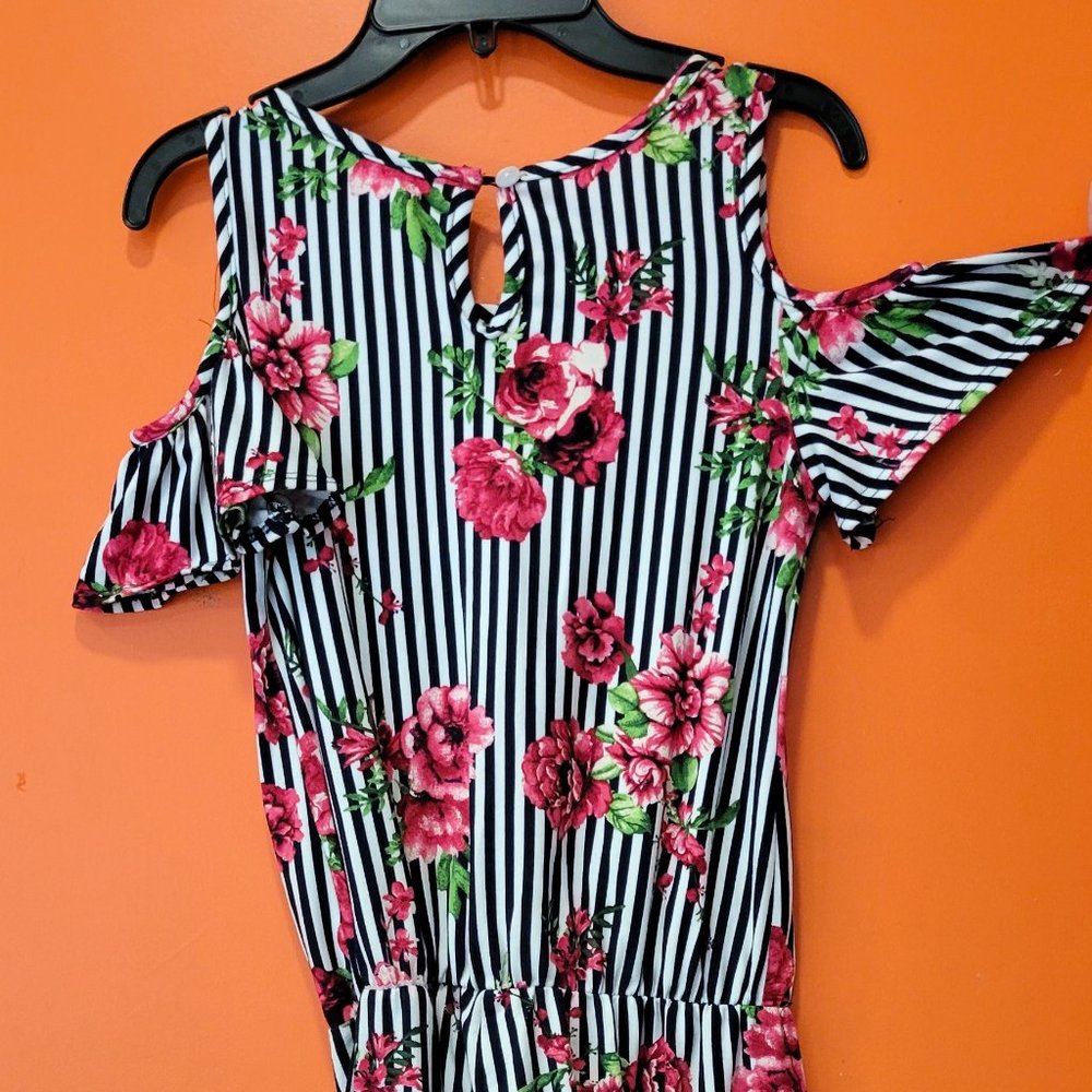 Insta Girl Flowered Print Girl's Jumpsuit with Flared Sleeves--Size 10/12